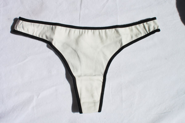 Super Sporty Contrast Trim Thong | White/Black front