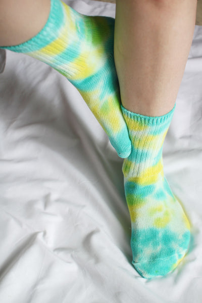 Swirl Tie Dye Crew Socks