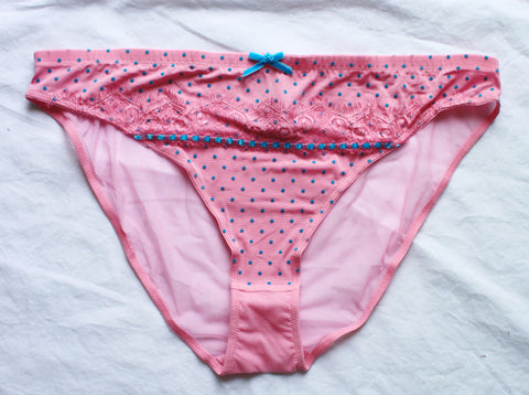 Sophia Low Rise Ribbon Hipster Brief Curve | Front